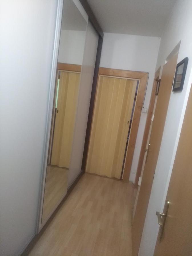 Byt 2+1 S Balkonem Vsetín Exteriör bild